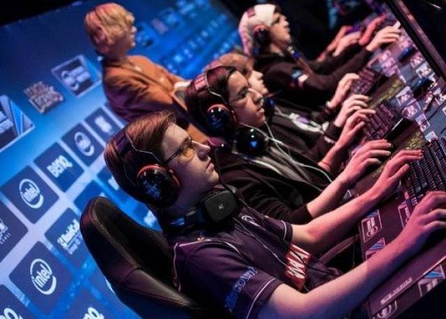 合作使得体 合作使得体